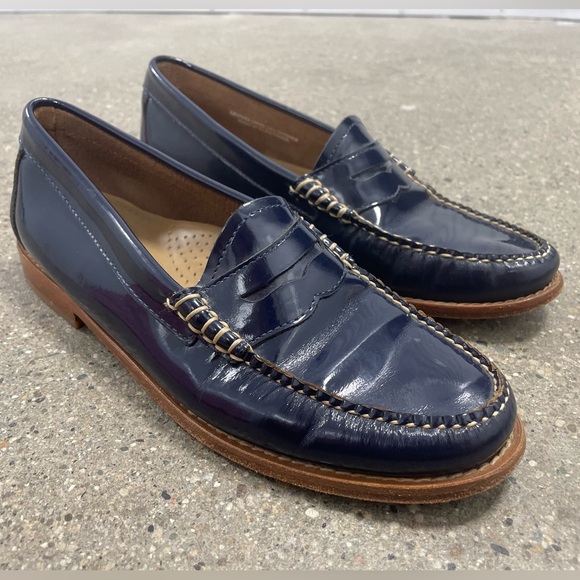 Weejuns G.H. Bass & Co. Navy "Viviana" Penny Loafer Size 8.5 - Picture 7 of 16